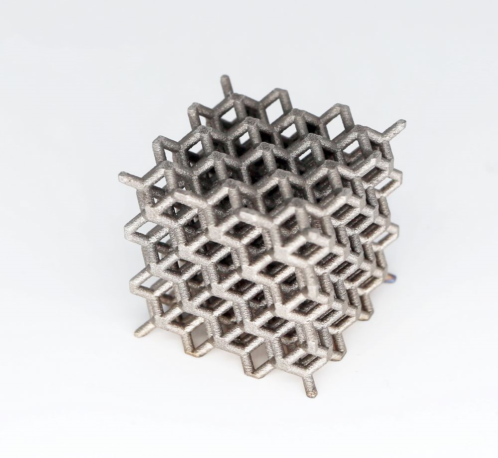 The Advantage of Additive Manufacturing for Lattice Structure The Advantage of Additive Manufacturing for Lattice Structure